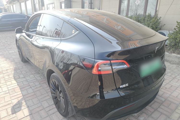 Used Tesla Model Y 2024 Rear-Wheel-Drive Version
