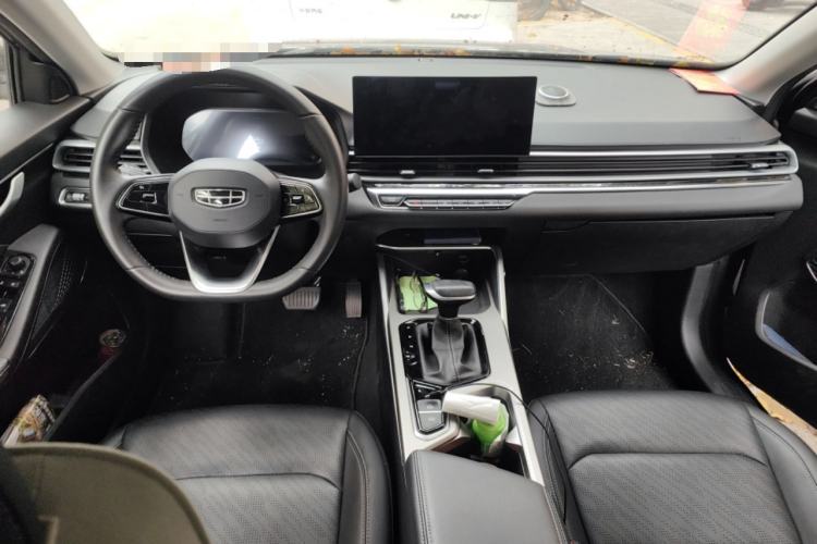 Used Geely Auto Emgrand 2023 4th Generation Champion Edition 1.5L CVT Prestige Model Interior 2