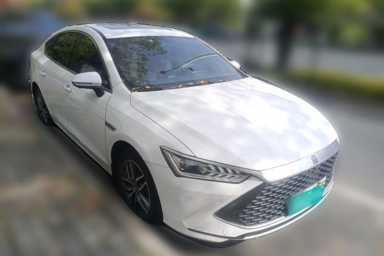 Used BYD Qin PLUS 2023 Champion Edition DM-i 120KM Beyond Model