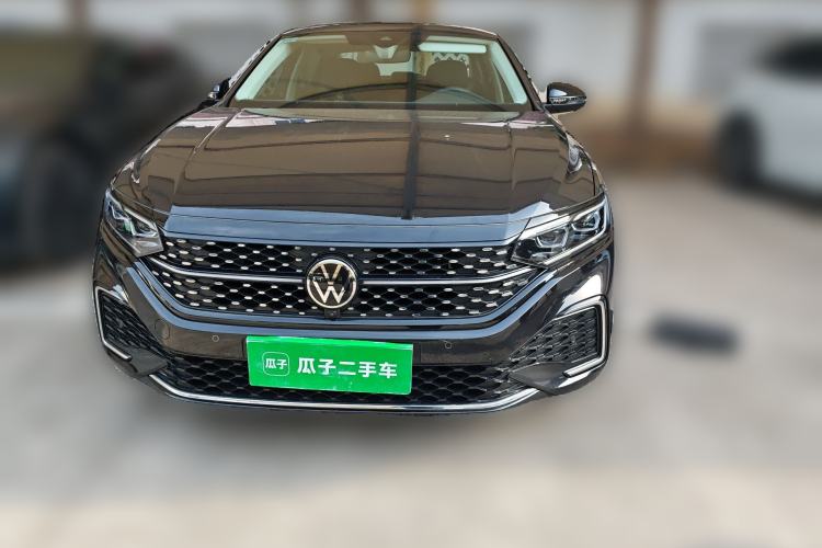 Used Volkswagen Passat 2024 380TSI Starry Dragon Edition