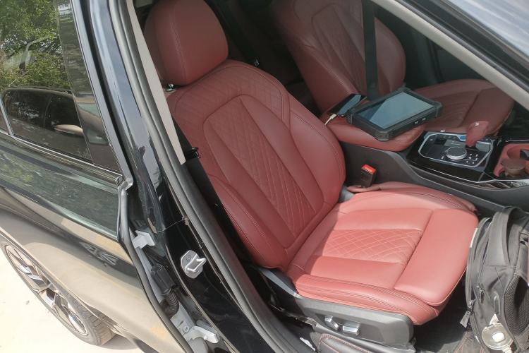 Used BMW iX3 2022 Leading Type Right Front Seat