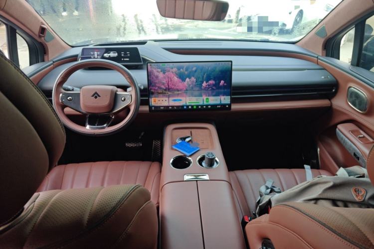 Used Hyptec HL 2025 700 Ultra Six-Seater All-Wheel-Drive LiDAR Version
