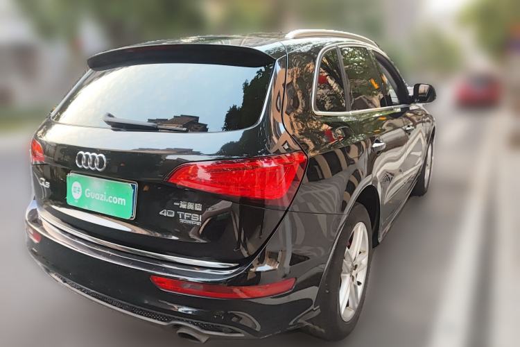 Used Audi Q5 2018 Collector's Edition 40 TFSI Technology Model