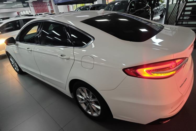 Used Ford Mondeo 2020 EcoBoost 180 Stylish Model Rear Left 45 Deg