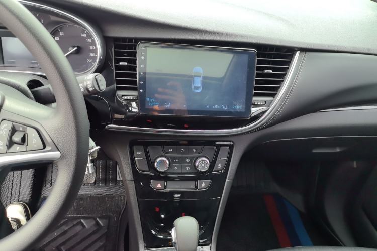 Used Buick Encore 2017 18T Automatic Two-Wheel Drive Urban Leading Model Audio And AC Panel