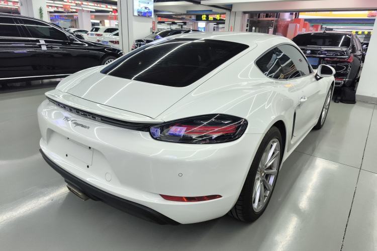 Used Porsche 718 2022 Cayman 2.0T
