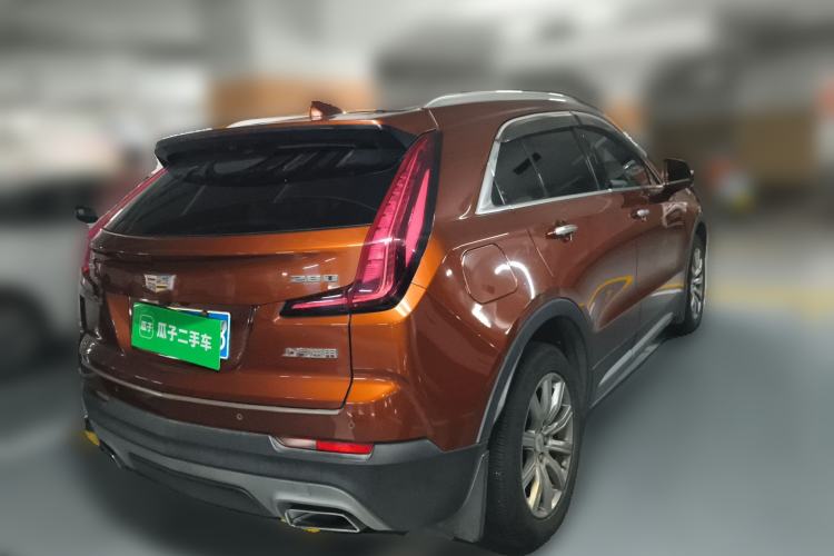 Used Cadillac XT4 2018 28T Two-Wheel Drive Leading Version
