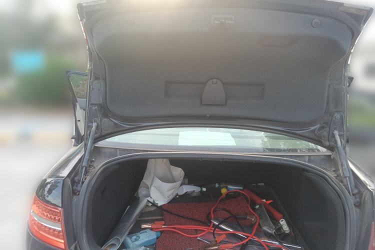 Used Audi A6L 2011 2.4L Technology Edition Trunk