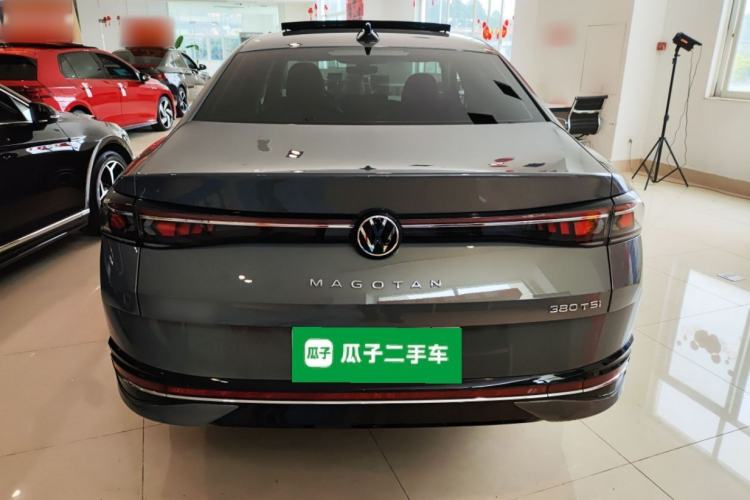 Used Volkswagen Magotan 2024 380TSI DSG Ultimate Edition Rear