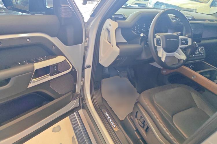 Used Land Rover Defender 2023 Facelift 110 3.0T P400 X-DYNAMIC HSE