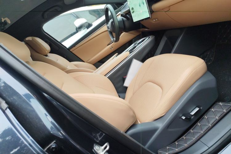 Used ARCFOX Alpha T5 2024 520 PRO
