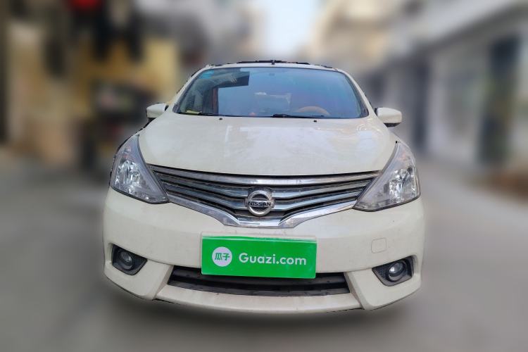 Used Nissan Livina 2013 1.6XE Manual Comfort Edition
