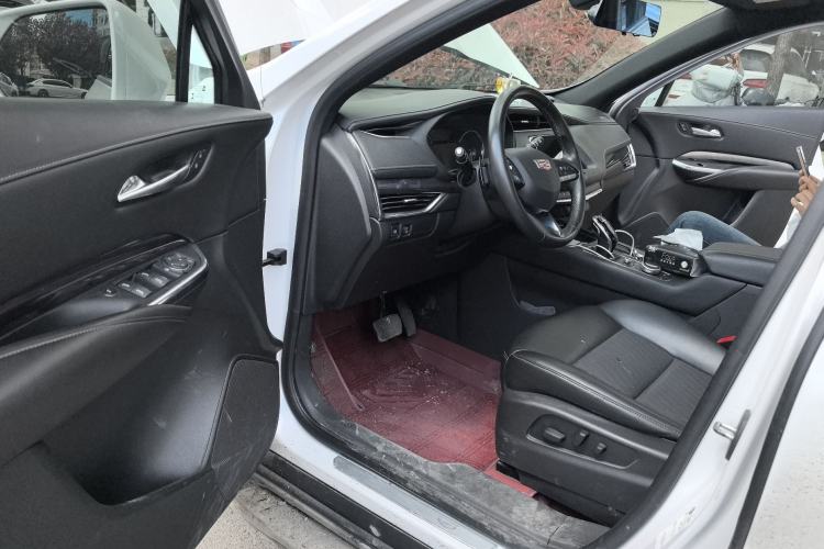 Used Cadillac XT4 2021 28T Two-Wheel Drive Tech Edition