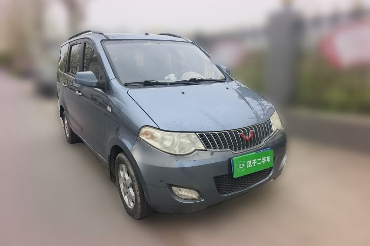 Used Wuling Hongguang 2014 1.2L Standard Model China IV Front Right 45 Deg
