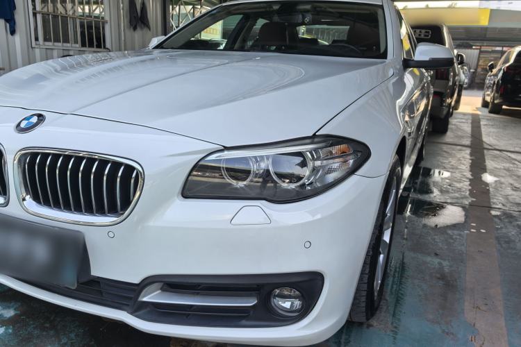 Used BMW 5 Series 2015 520i Elegant Edition
