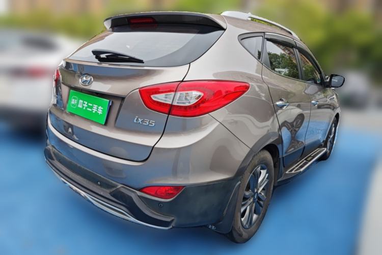 Used Hyundai ix35 2013 2.0L Automatic Two-Wheel Drive Smart GLS China IV Standard Rear Right 45 Deg