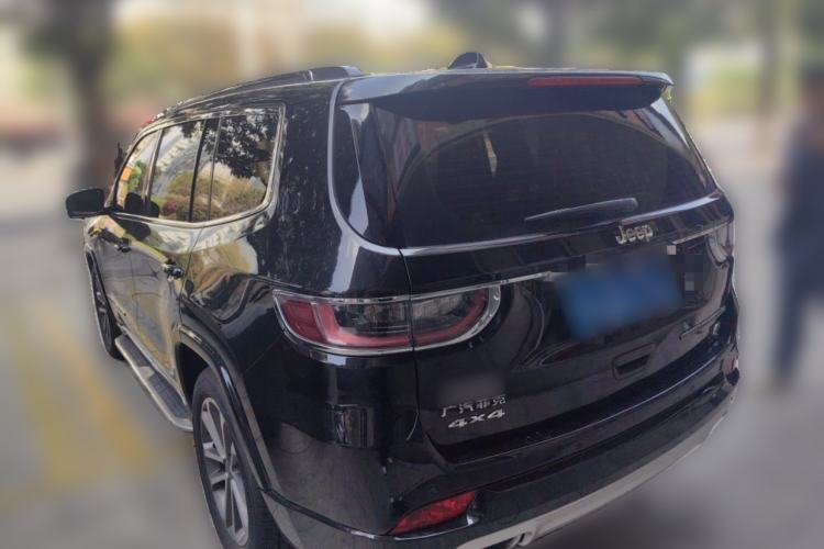 Used Jeep Grand Commander 2018 2.0T Four-Wheel Drive Smart Enjoyment Version China V Emission Standard
