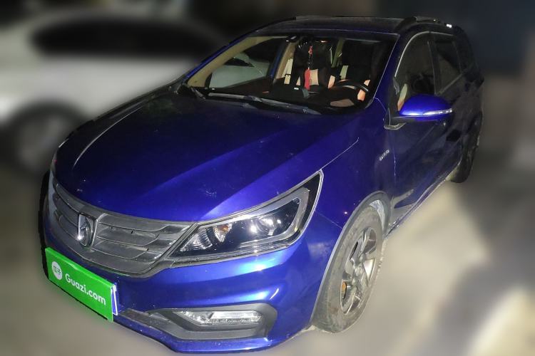 Used Baojun 310W 2017 1.5L Manual Luxury Edition China V