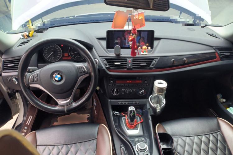 Used BMW X1 2015 sDrive18i Fashion Upgrade Edition Center Console