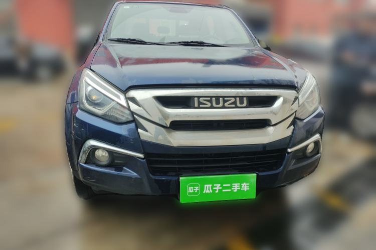 Used Isuzu D-MAX 2020 1.9T Two-Wheel Drive Automatic Comfort Edition China VI Standard RZ4E Hi-Power