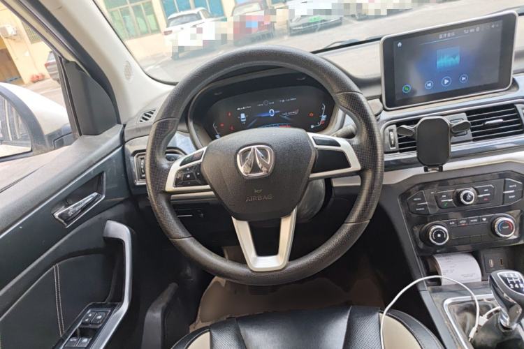 Used BAIC Weiwang M60 2017 1.5L Manual Platinum Edition
