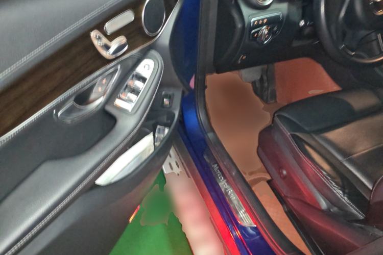 Used Mercedes-Benz GLC 2018 GLC 260 4MATIC Luxury Model