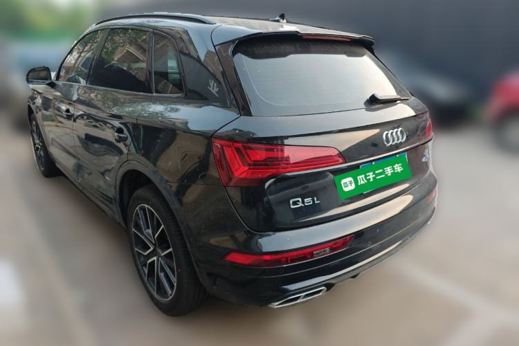 Used Audi Q5L 2025 Facelift 45th Anniversary Collector's Edition 40 TFSI Luxury Dynamic Version