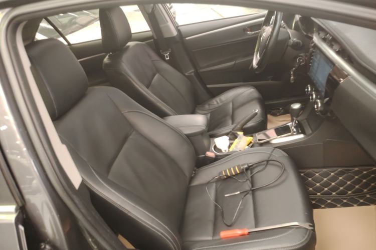 Used Toyota Corolla 2014 1.6L CVT GL-i Leather Edition
