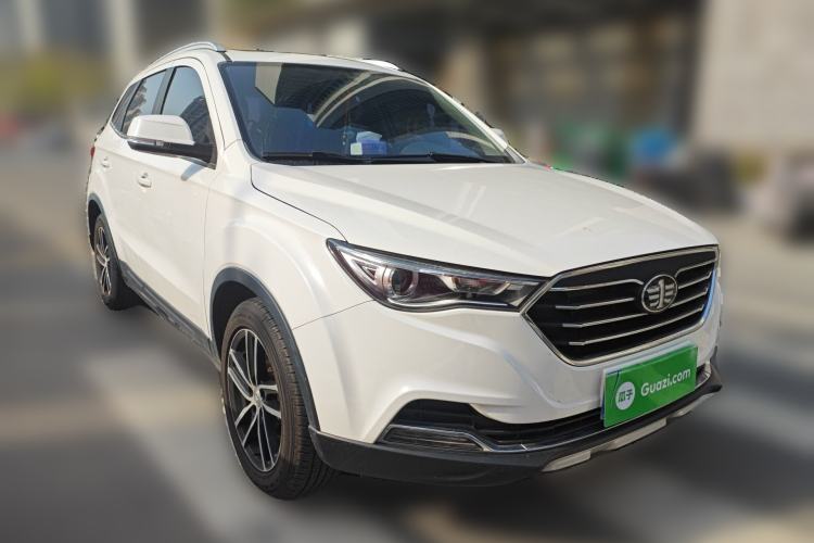 Used Bestune X40 2018 Internet Celebrity Edition 1.6L Automatic Luxury Version
