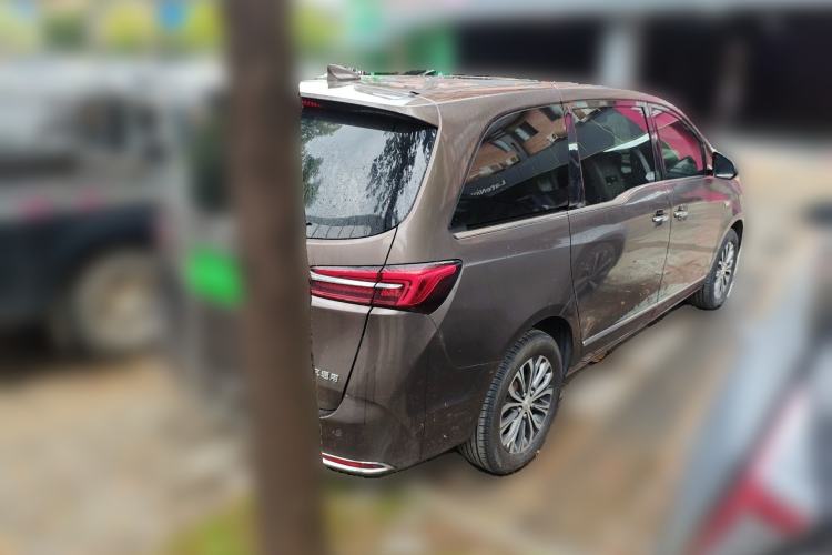 Used Buick GL8 2021 Land Cruiser Executive Class 652T Luxury Model