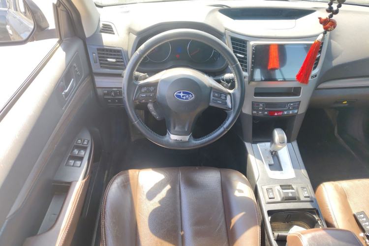 Used Subaru Outback 2014 2.5i Yashang Smart Edition Steering Wheel