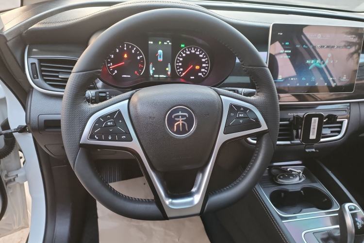 Used BYD Song MAX 2019 1.5T Automatic Smart Connect Ruiyi Sunroof Version 6 Seats China VI Standard
