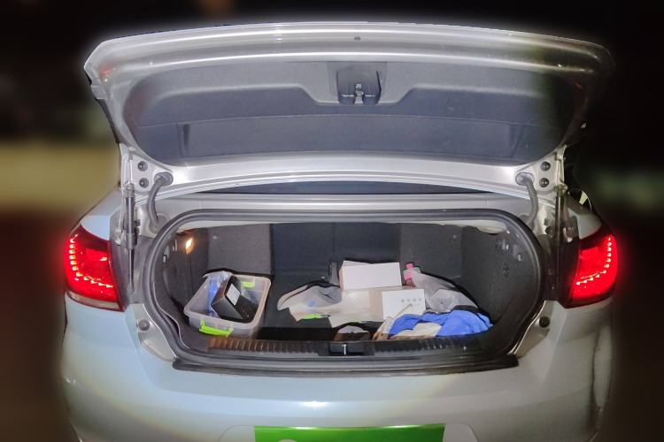 Used Volkswagen Golf 2012 1.4TSI Luxury Convertible Edition Trunk