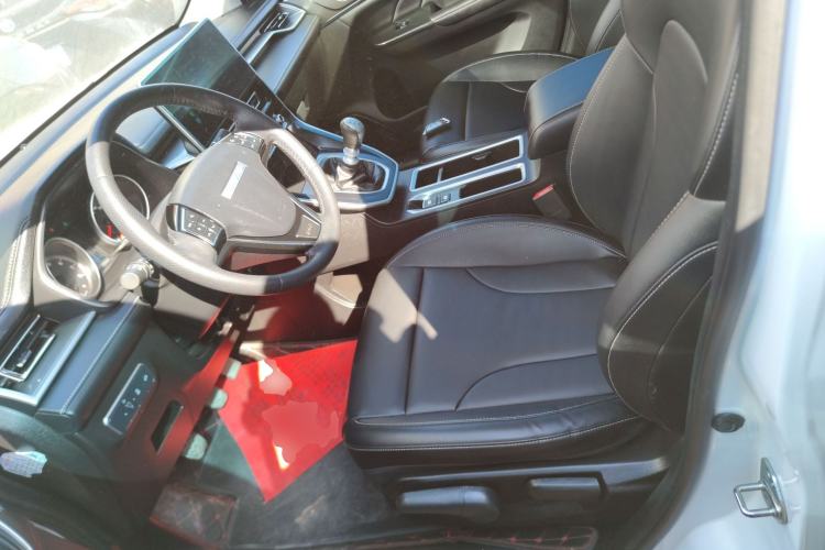 Used Haval M6 2021 PLUS 1.5T Manual Luxury Smart Connectivity Model