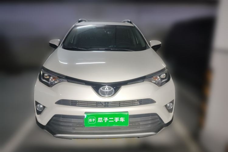 Used Toyota RAV4 2016 2.5L Automatic 4x4 Elite Edition
