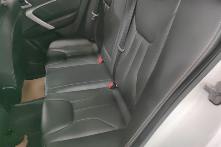 Used Geely Auto Emgrand 2017 Sedan Million Edition 1.5L Manual - Upward Version Left Rear Seat