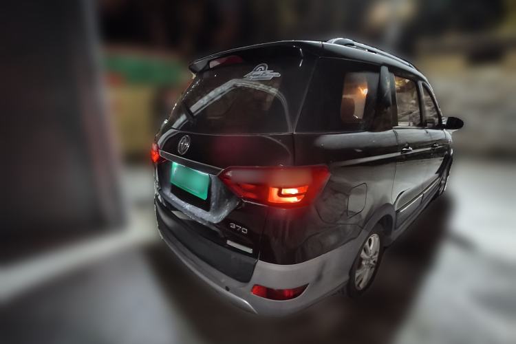 Used Dongfeng Fengon 370 2016 1.5L Manual Standard Edition SFG15-02 7 Seats Rear Right 45 Deg