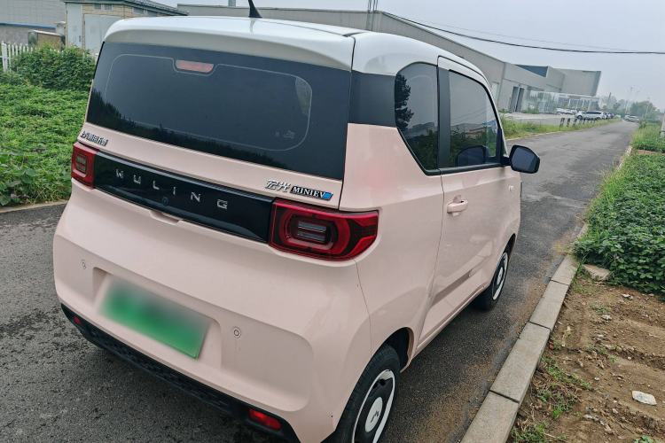 Used Wuling Hongguang MINIEV 2021 Macaron Premium Model – Lithium Iron Phosphate