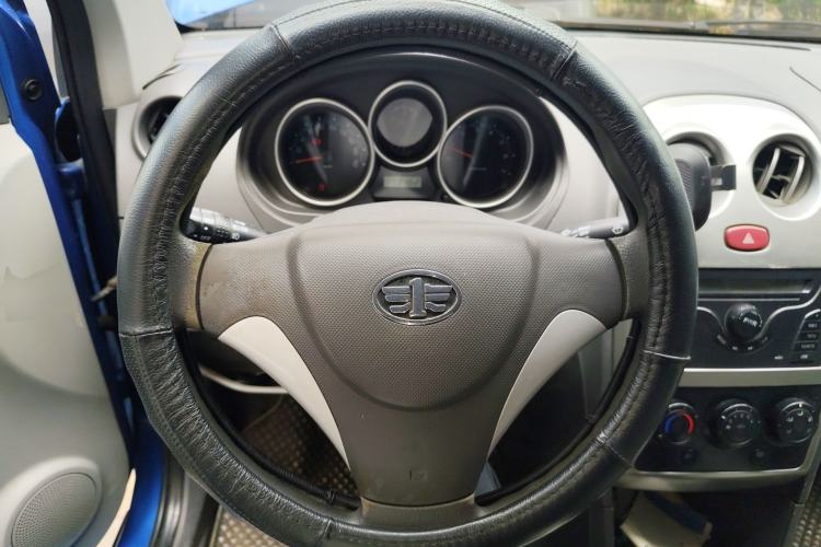 Used FAW Weizhi V2 2010 1.3L Manual Comfort Edition
