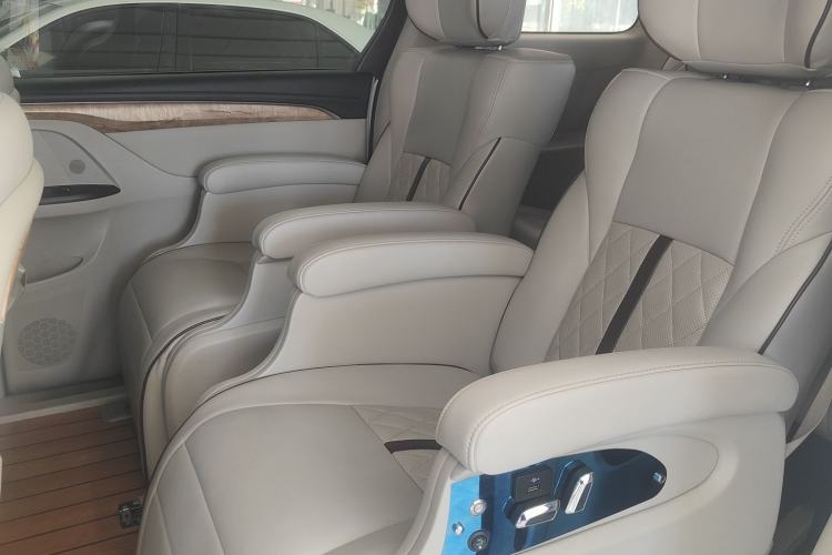 Used Buick GL8 2018 ES 28T Comfort Model China VI Standard
