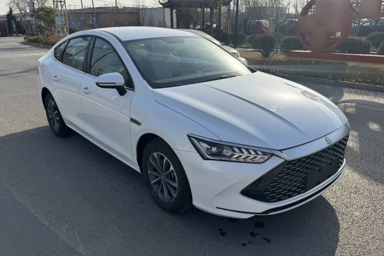 Used BYD Qin PLUS 2024 HONOR Edition DM-i 55KM Leading Model
