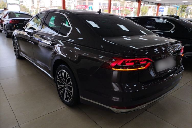 Used Volkswagen Phideon 2018 380TSI Two-Wheel Drive Business Edition
