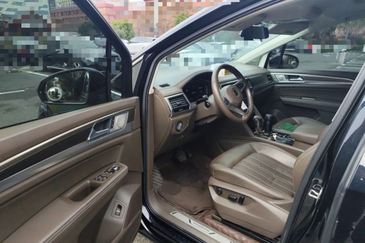 Used Volkswagen Viloran 2020 330TSI Luxury Edition