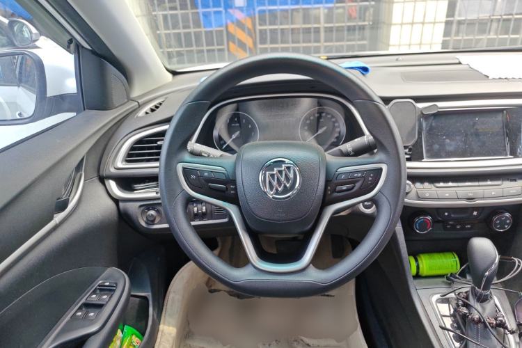 Used Buick GT 2021 Revised Version Flagship 1.5L Automatic Elite Edition Steering Wheel