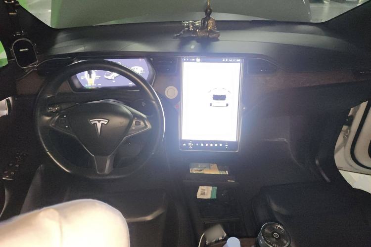 Used Tesla Model X 2020 Long-Range Upgrade Version Center Console