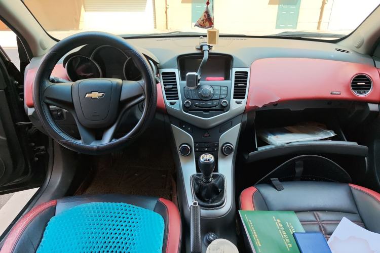 Used Chevrolet Cruze 2013 1.6L SL Grand Edition Manual Transmission
