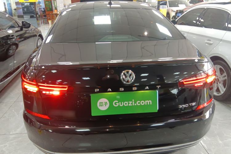 Used Volkswagen Passat 2019 330TSI Elite Edition China VI
