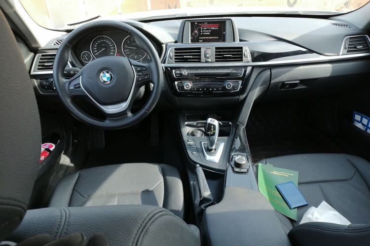 Used BMW 3 Series 2016 316Li Fashion Model
