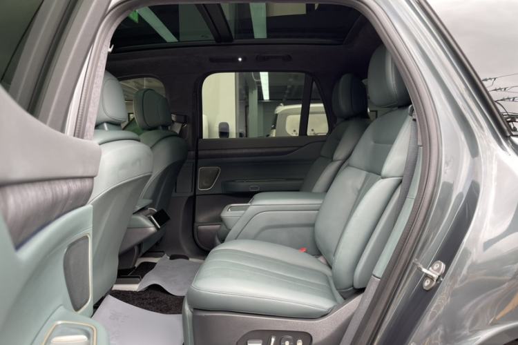 Used Nio ES8 2023 100kWh Signature Edition
