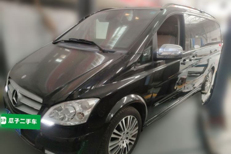 Used Mercedes-Benz Viano 2014 3.5L Premier Edition
